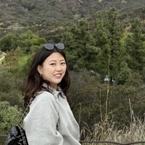 Bitgoeul (Chloe) Kim